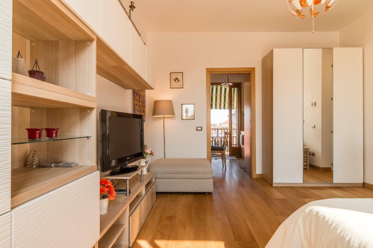 Sunny Nest Canal View In Venice Chic Movida Exterior foto