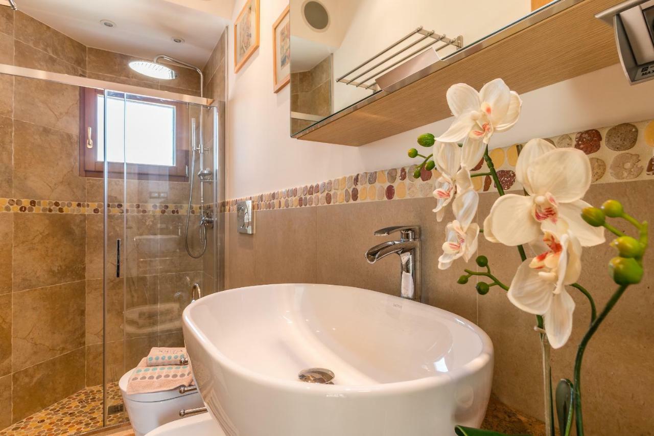 Sunny Nest Canal View In Venice Chic Movida Exterior foto
